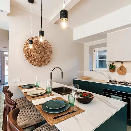 Once In A Lifetime - By Myhomeincomo شقة لاليو