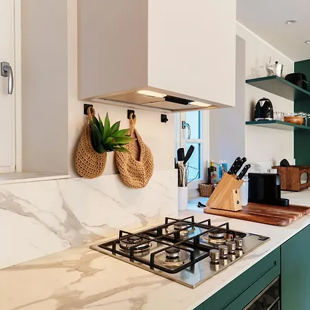 Once In A Lifetime - By Myhomeincomo لاليو