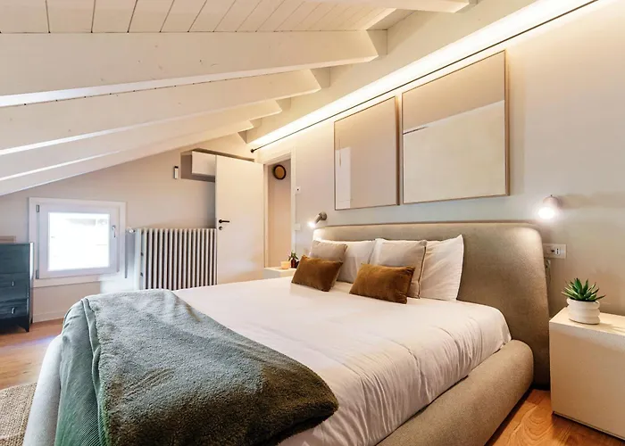 Once In A Lifetime - By Myhomeincomo Lägenhet